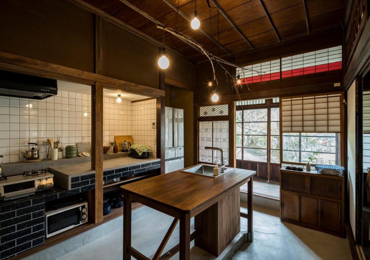 Hotel 平野邸 Hayama Exterior foto